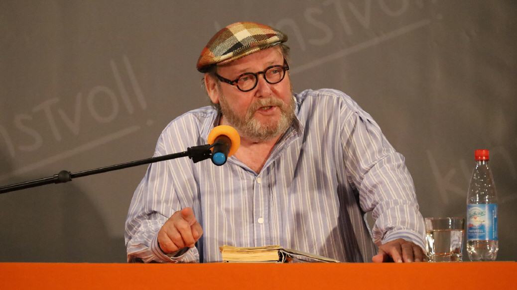 "Ich habe nichts ausgelassen" / Lesung